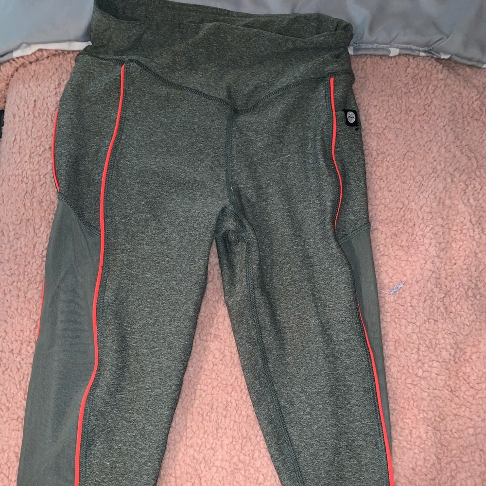 Olive green leggings